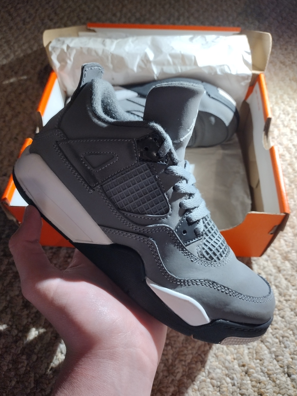 Jordan 4 Cool grey 2019 (PS) Size 1.5y